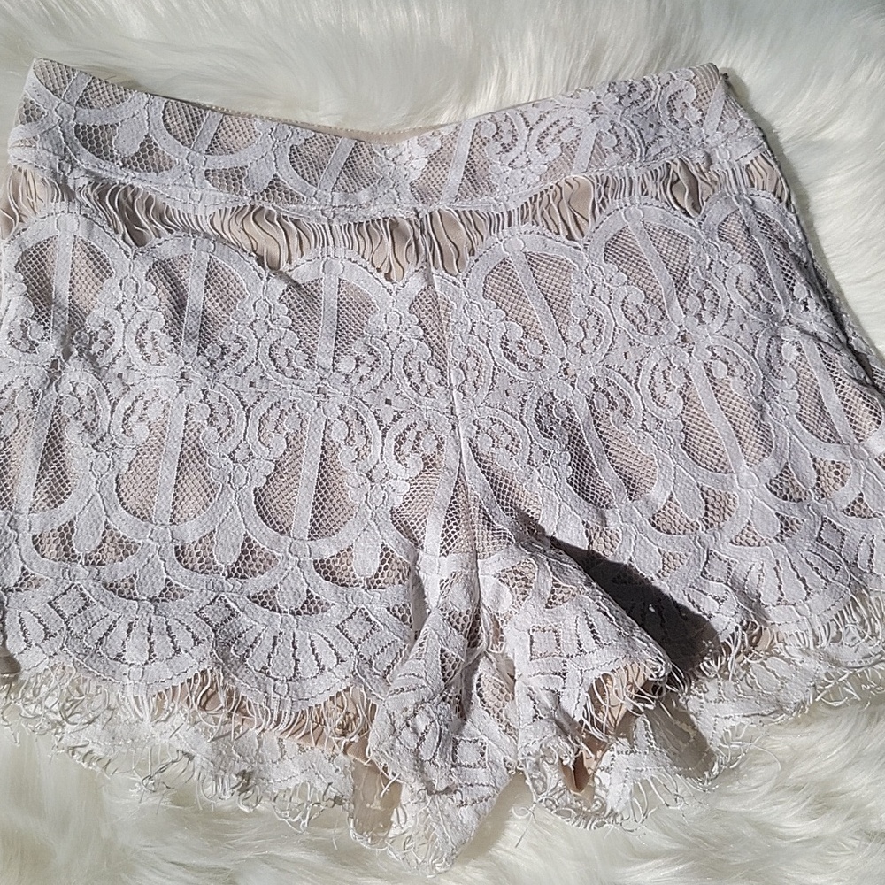 Sweet Journey Shorts- White Cream